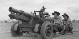 British gun-howitzer Ordnance QF 25-pounder || Review